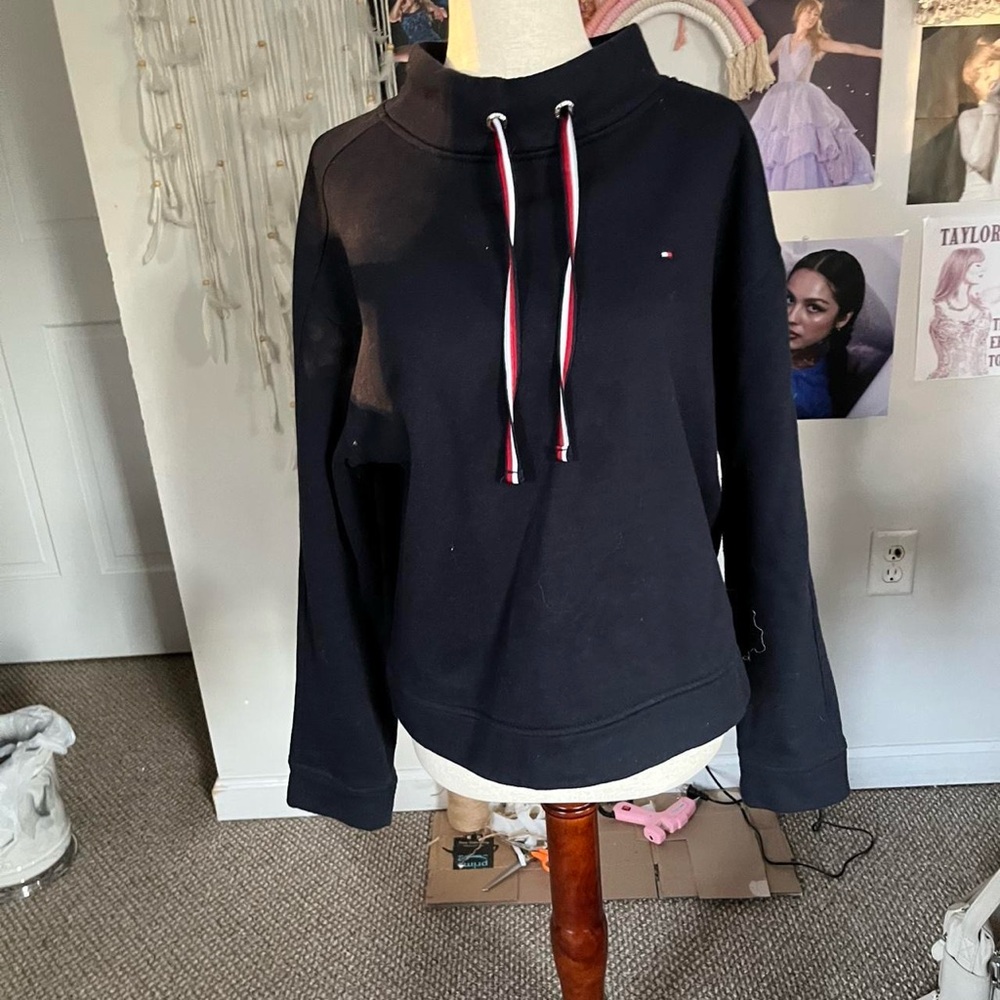 Tommy Hilfiger Navy Sweatshirt with Red and White Accents